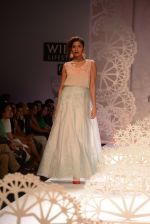 Model walk the ramp for Geisha show at the Day 1 on WIFW 2014 on 9th Oct 2013 (82)_52578b3851494.JPG